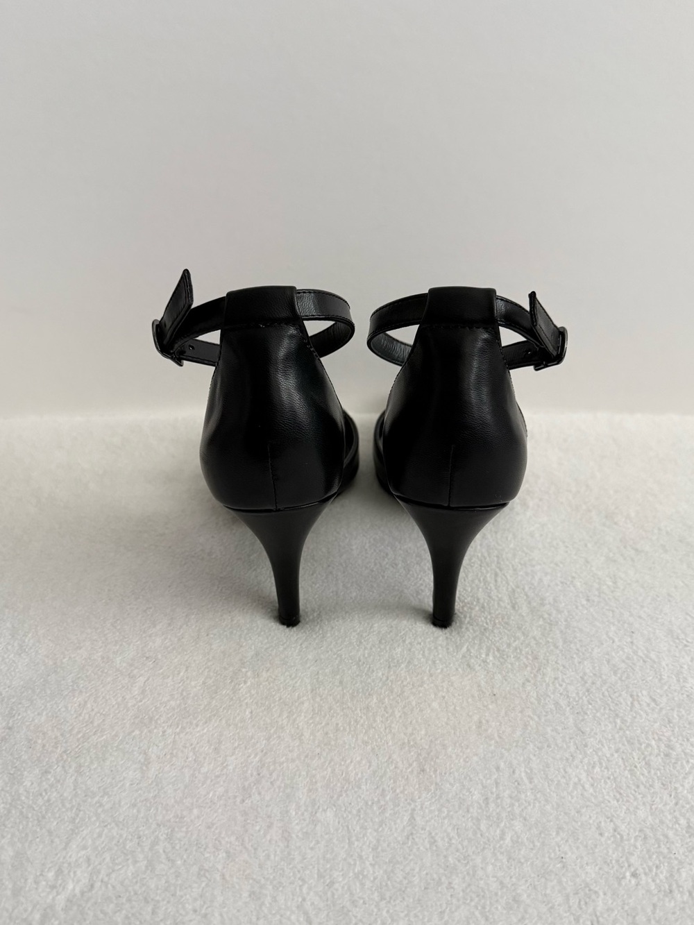Black Pointed Toe Heels Women’s 8.5 Ankle Strap Office - Picture 4 of 9